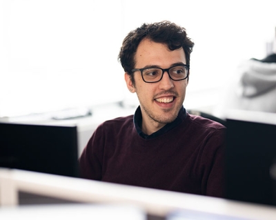 Dan a Software Engineer at  Frontier.
